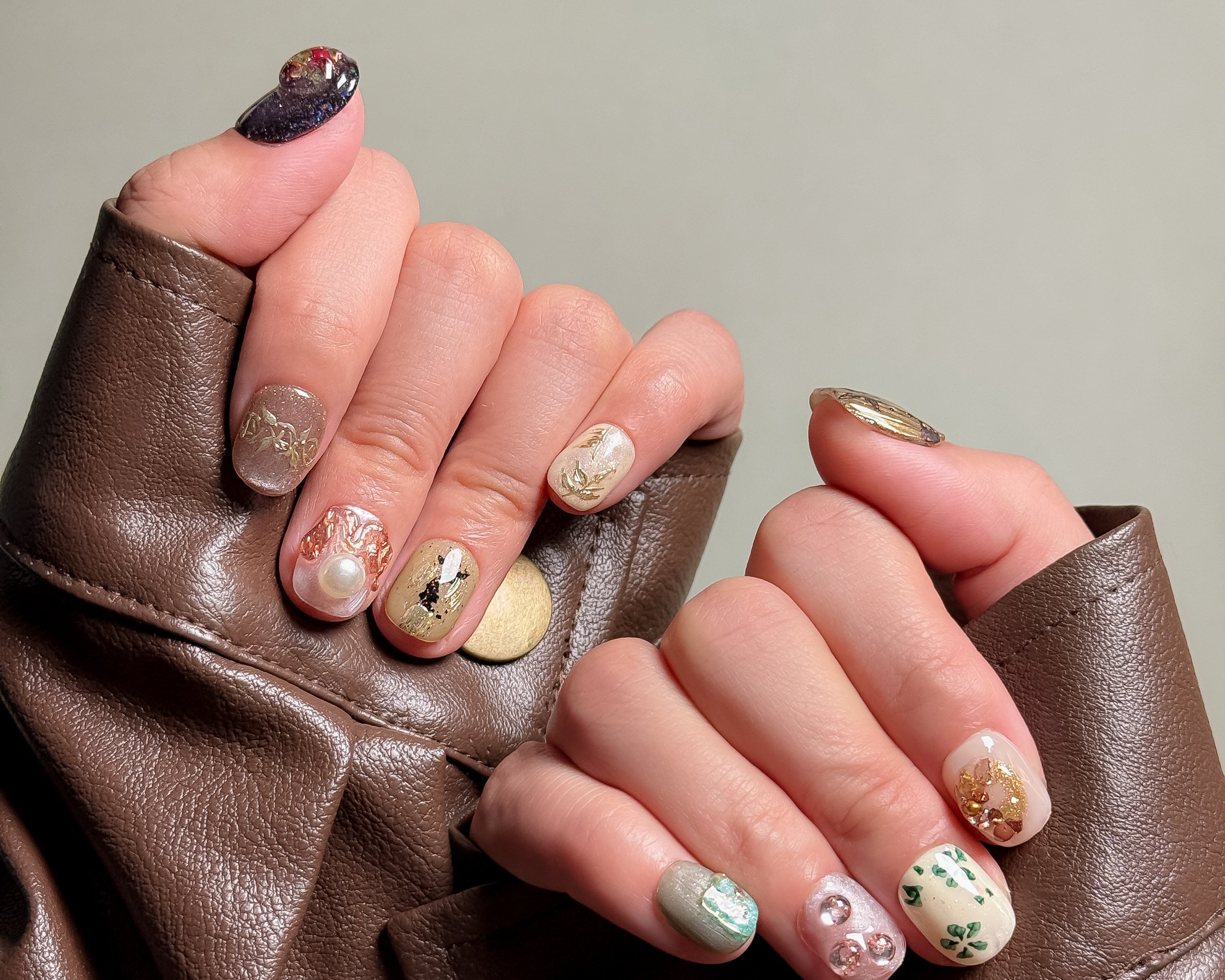 Press On, Almond, Coffin & Stiletto Nails: Your Ultimate Guide to Trendy Nail Styles