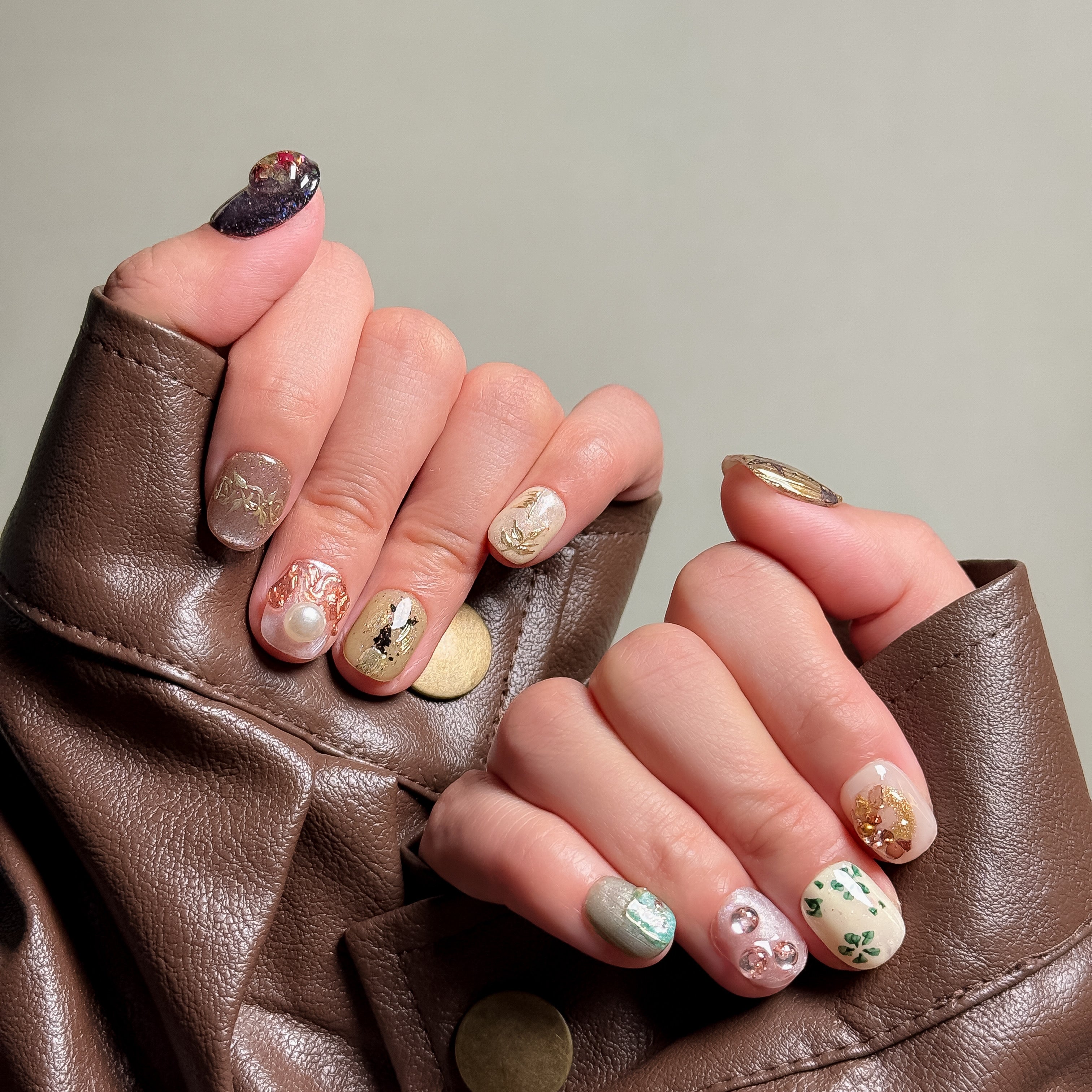 Press On, Almond, Coffin & Stiletto Nails: Your Ultimate Guide to Trendy Nail Styles