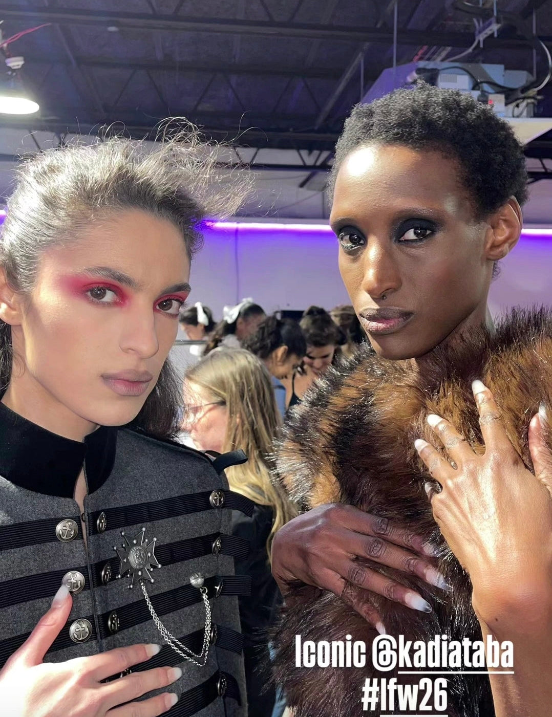 MIB LAB à la London Fashion Week : des press-on nails premium du quotidien au runway